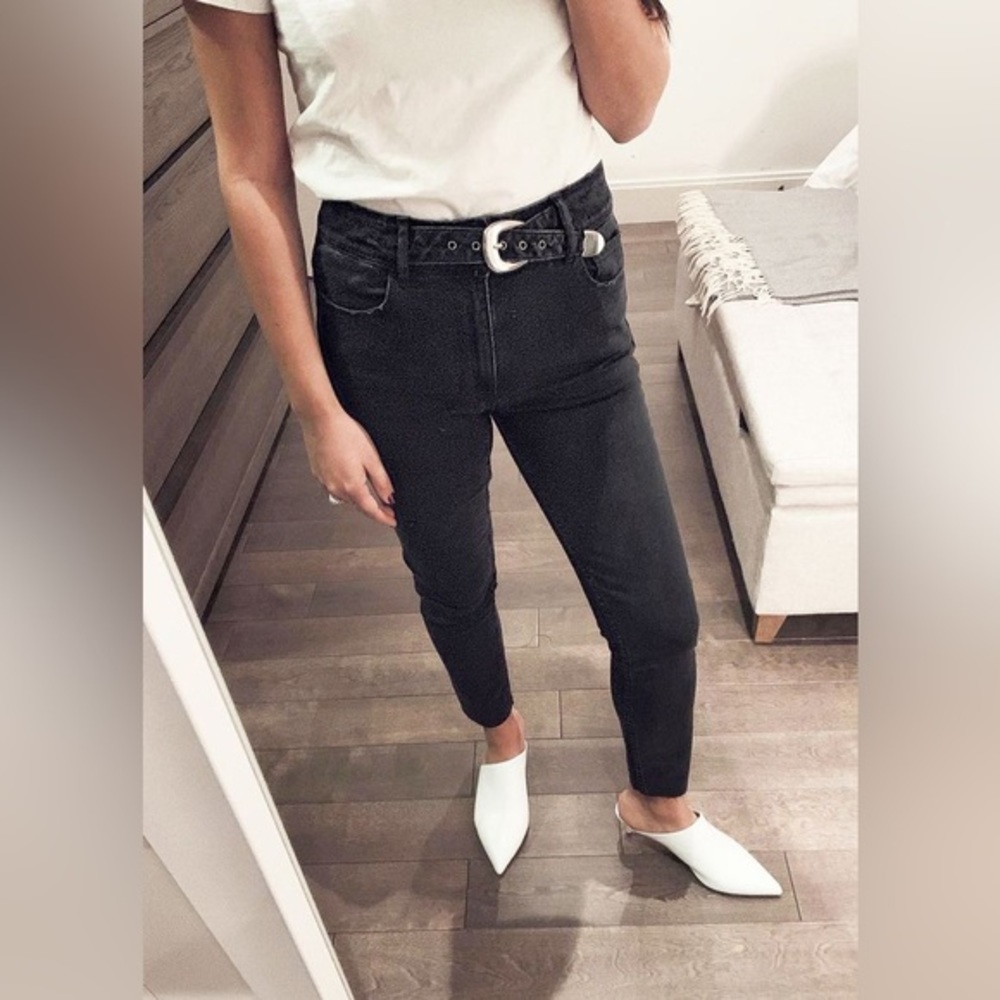 Paige Hoxton Ankle Peg Black Jeans with Belt Women’s size 27